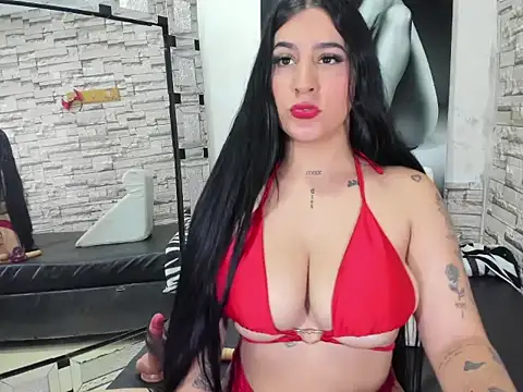 Snapshot of SamiBigAss chatting on 04/18/26, 05:17 SamiBigAss online show from 04/18/26, 05:17