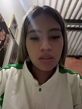 Kimmiebellarie online show from 06/07/26, 11:52