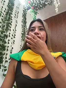 Kimmiebellarie online show from 06/16/26, 01:14