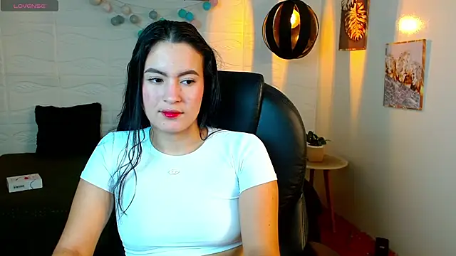 rosaleia  online show from 06/02/26, 04:25