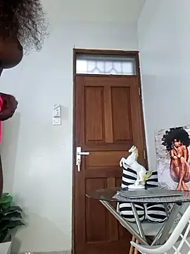 Sexxy Babe2 online show from 06/16/26, 06:49
