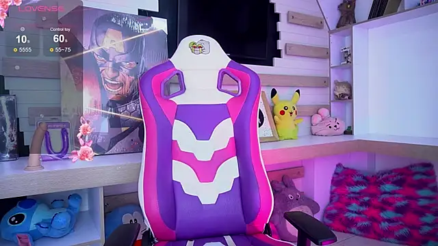 IvyLuxe  online show from 04/11/26, 04:50