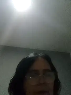 PienCanela online show from 04/28/26, 02:27