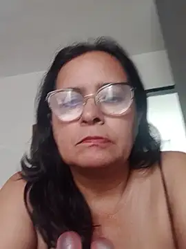 PienCanela online show from 06/19/26, 01:04