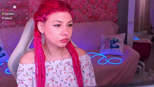 PinkyTrix online show from 04/15/26, 12:45