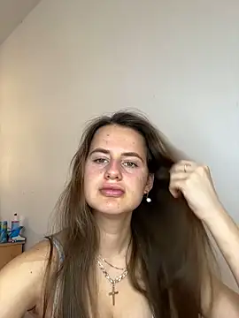 Snapshot of NittaDali chatting on 04/14/26, 09:26 NittaDali online show from 04/14/26, 09:26