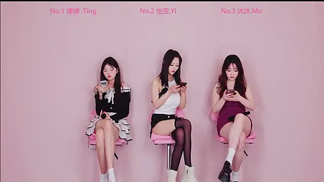 Snapshot of sexybaby-01 chatting on 04/15/26, 02:18 sexybaby-01 online show from 04/15/26, 02:18