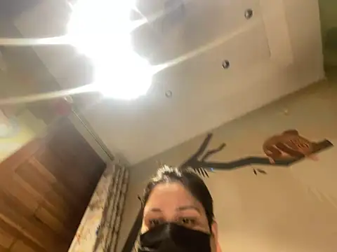 kavyasingh36 online show from 04/14/26, 11:11