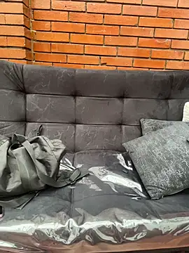 MELIZ QUEEN online show from 06/17/26, 12:40