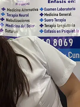 Snapshot of SARA_21- chatting on 04/16/26, 01:01 SARA 21- online show from 04/16/26, 01:01