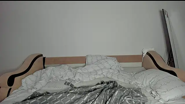 SurfSexCouple1 online show from 05/17/26, 10:06