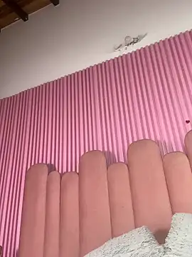 Camila Noer online show from 05/06/26, 12:43