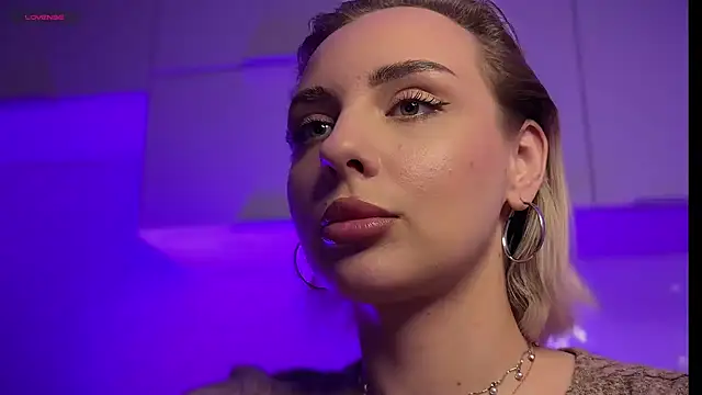mari grey online show from 05/06/26, 08:14