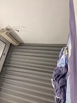 Yalotutu online show from 04/13/26, 04:23