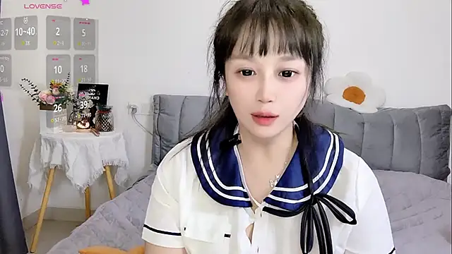 Niveas  online show from 04/14/26, 02:50