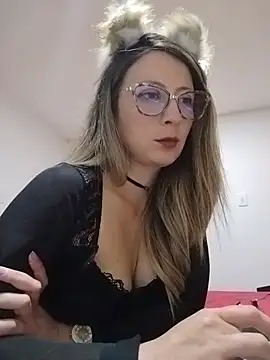VALELUXX online show from 05/14/26, 02:07
