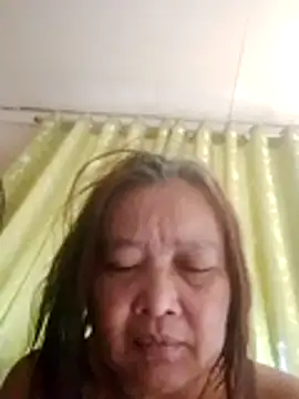 jeanyummytits online show from 05/20/26, 05:57