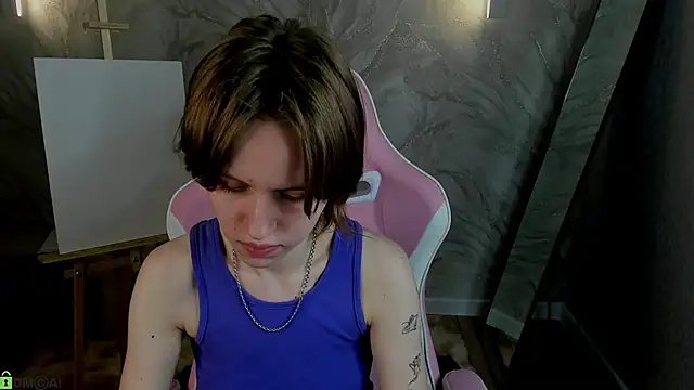 Milena Milyan online show from 05/10/26, 01:00