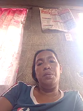 Snapshot of morenabb69 chatting on 04/15/26, 06:42 morenabb69 online show from 04/15/26, 06:42