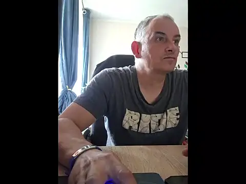Piotr481 online show from 07/04/26, 02:01