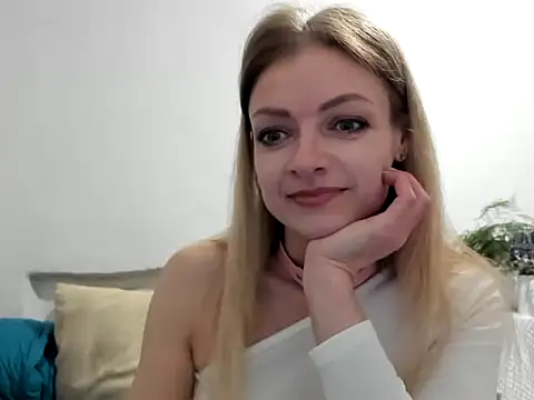Severina7 online show from 05/17/26, 06:04