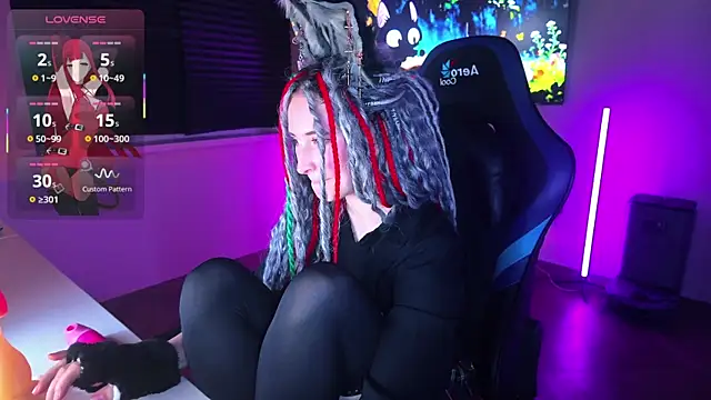 Snapshot of GreySwan chatting on 04/16/26, 03:46 GreySwan online show from 04/16/26, 03:46