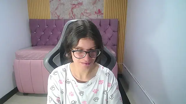 Snapshot of Kailee_ch chatting on 04/16/26, 01:45 Kailee ch online show from 04/16/26, 01:45