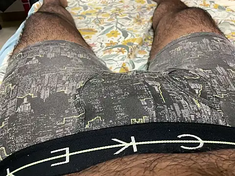 Snapshot of smalldick1202 chatting on 04/16/26, 07:20 smalldick1202 online show from 04/16/26, 07:20