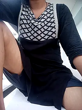 Miss Divyaa online show from 05/28/26, 12:08