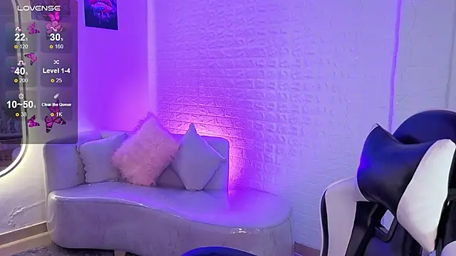 Dahlienne Vianne online show from 07/03/26, 10:27