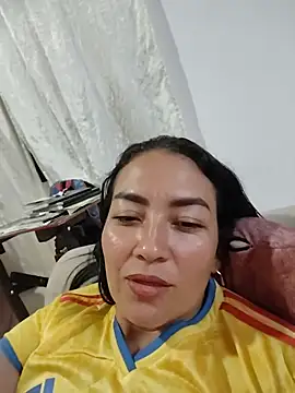 LuluDream online show from 06/14/26, 02:24
