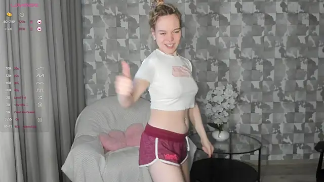 Anna Delon online show from 05/31/26, 04:36