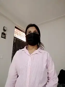 Snapshot of Anjali_hot33 chatting on 04/13/26, 09:04 Anjali hot33 online show from 04/13/26, 09:04