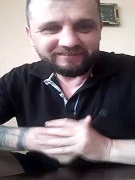 Snapshot of kuless chatting on 04/16/26, 02:51 kuless online show from 04/16/26, 02:51