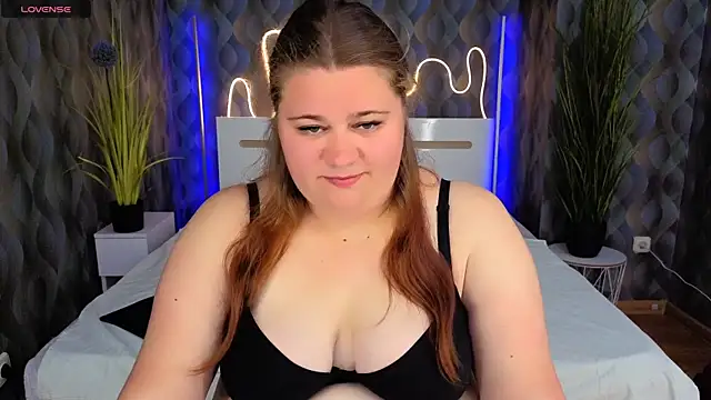 Bella Blvck online show from 05/08/26, 05:40