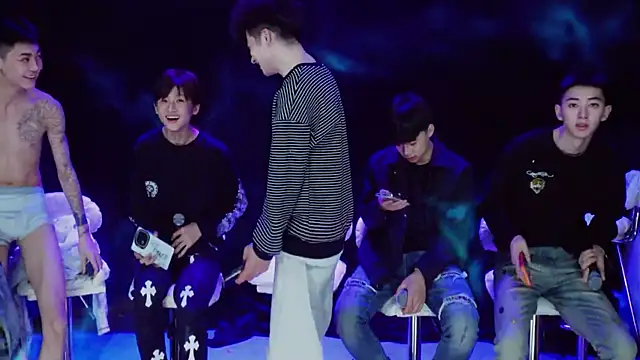 Snapshot of GAY-BOYS8888 chatting on 04/14/26, 08:20 GAY-BOYS8888 online show from 04/14/26, 08:20