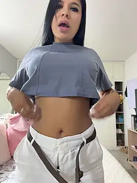 Elara Luxe online show from 05/31/26, 08:10
