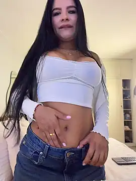 Elara Luxe online show from 06/06/26, 10:58