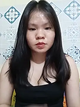 Seraphinahh online show from 06/06/26, 02:44