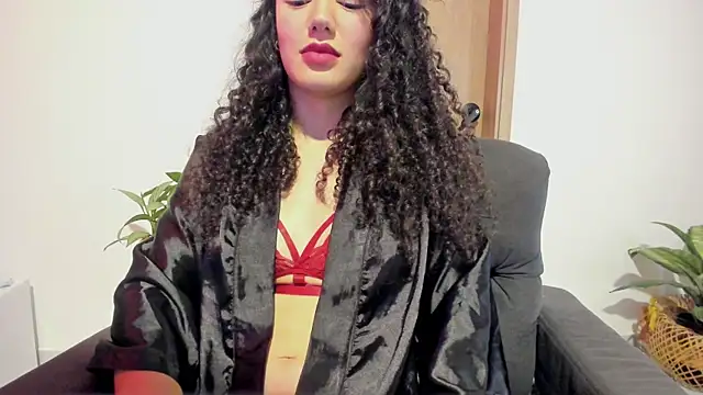 MiaRouseex online show from 05/07/26, 01:55
