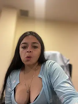 Selene  Ferrer online show from 06/12/26, 01:43
