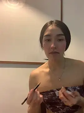 NickieCute- online show from 04/24/26, 09:17