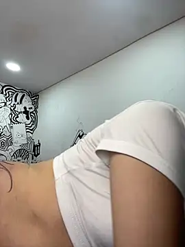NickieCute- online show from 05/21/26, 08:49