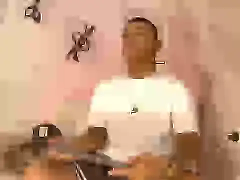 Snapshot of Dante__jons chatting on 04/16/26, 04:24 Dante jons online show from 04/16/26, 04:24