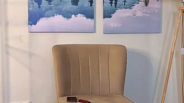 Snapshot of NatashaRieker chatting on 04/16/26, 10:05 NatashaRieker online show from 04/16/26, 10:05