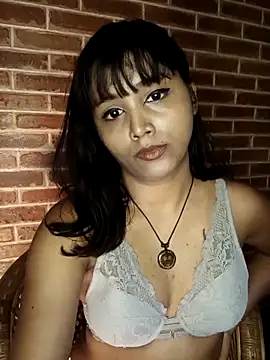 jellyyynspicyyy online show from 05/04/26, 08:05