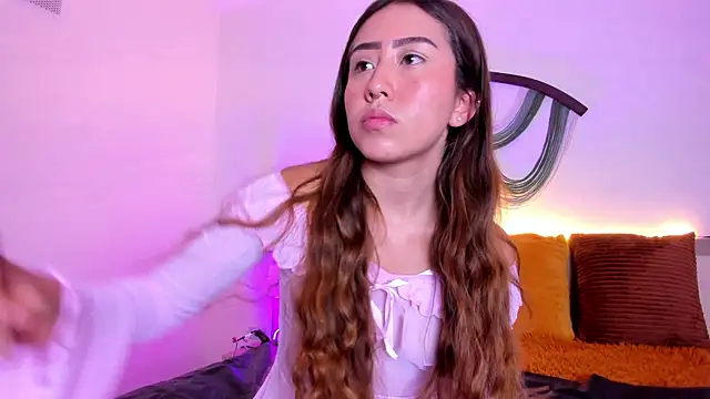 Molly Sweet   online show from 07/09/26, 04:22