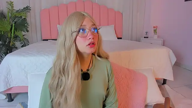 sweett fire online show from 05/16/26, 05:45