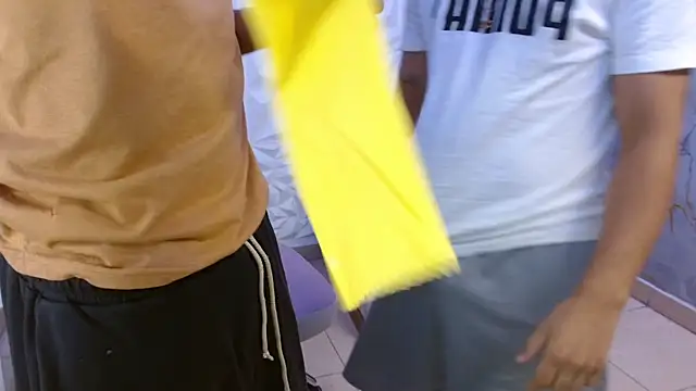 Snapshot of goldenjyj chatting on 04/15/26, 03:08 goldenjyj online show from 04/15/26, 03:08