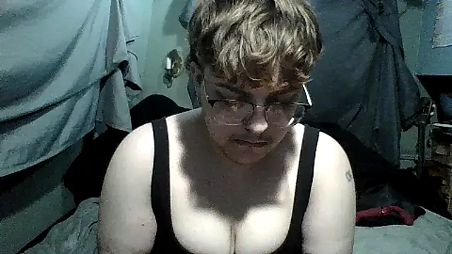 BashfulEmby online show from 04/14/26, 03:34